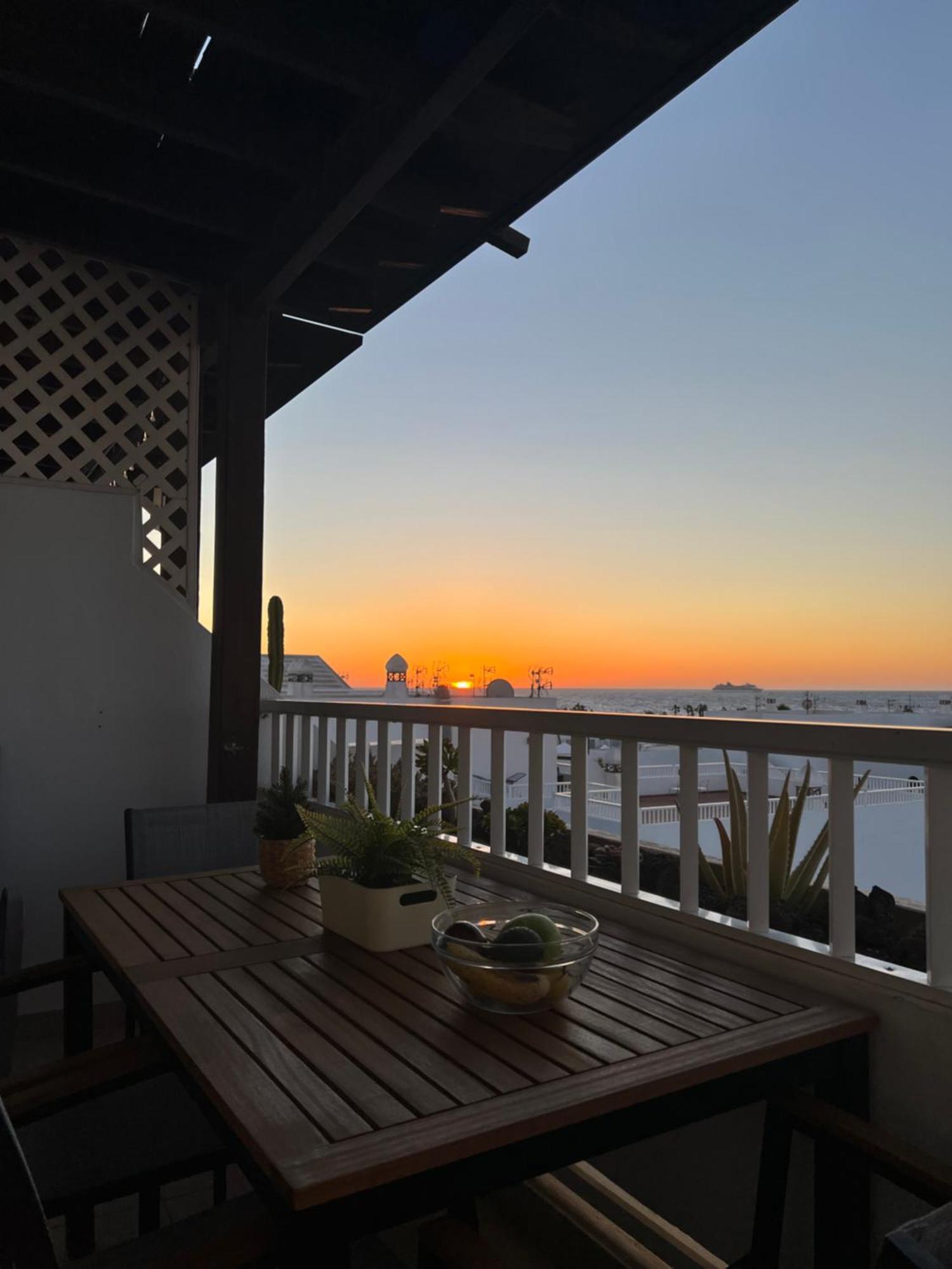 New Pools Wonderful Views Ac Apartment Costa Teguise Exterior photo